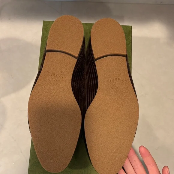Gucci Men's Corduroy Brown Loafers with Green and Red Accents - Picture 3 of 4